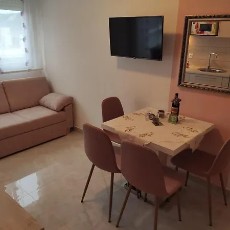 In With Terrace, Air Conditioning, Wifi, Washing Machine * Lopar